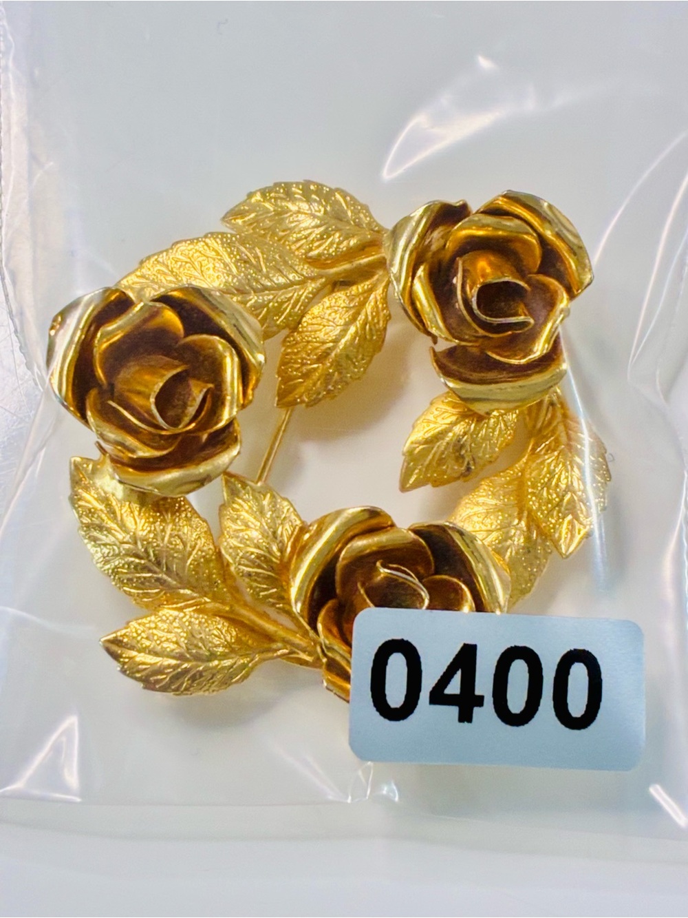 VTG Gold Floral Wreath Brooch - Understated Wealth Classic Women Jewelry EUC - Picture 11 of 11